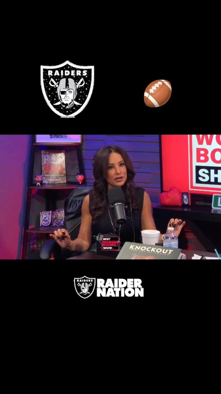 のインスタグラム：「🏈 @thereallisaann BREAKS DOWN WHY @jimmypolo10 IS AN EXCELLENT ADDITION TO @raiders AS THEIR NEW QUARTERBACK 🏈  ‼️ FULL INTERVIEW IN BIO ‼️  #LisaAnn #LisaAnnDoesFantasy #FantasyBroadcaster #womeninsports #fantasysports #TheLife #football #raiders #raidernation #lasvegas #boxing #bwbsp」