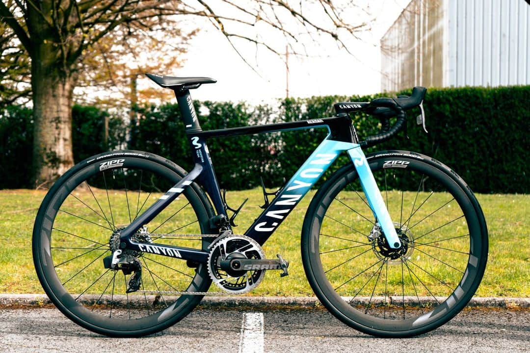 Zipp Speed Weaponryさんのインスタグラム写真 - (Zipp Speed WeaponryInstagram)「For this year's @parisroubaixcourse, @ivan_cortina of @movistar_team used 32mm Continental tires on his Zipp 303 Firecrest wheels to tackle the cobbles of the Queen of the Classics.  The 303 Firecrest rim's 25mm internal width allows use of a wider tire, resulting in a wider and shorter tire contact patch. This promotes less tire sag, which deforms the tire less, resulting in less energy lost in the rolling tire.  📸 @carlo_anz」4月14日 1時53分 - zippspeed