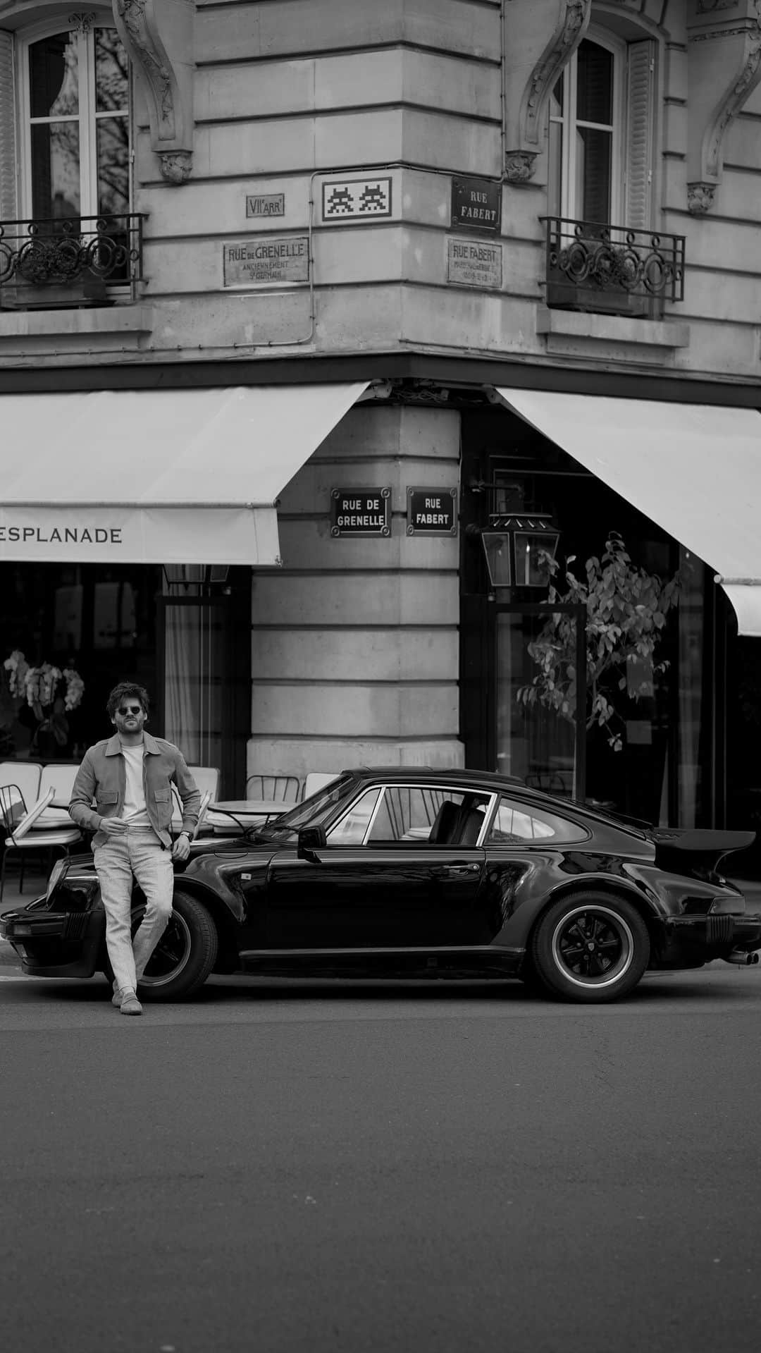 ベルルッティのインスタグラム：「Get the @berluti drive! Time to take a drive in style with the new Berluti Lorenzo Drive loafer. #BerlutiDrive #Berluti #Ad」