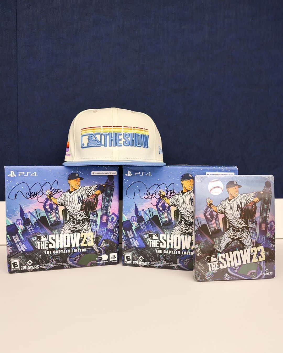 MLBさんのインスタグラム写真 - (MLBInstagram)「Best giveaway ever? We think so!  Follow @derekjeter and comment your favorite Jeter moment for your chance at a signed Captain’s Edition of @mlbtheshow23!」4月14日 1時55分 - mlb