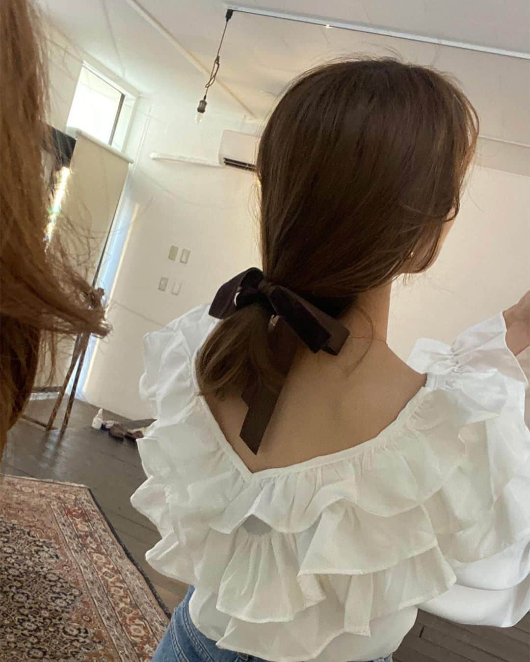 DHOLIC SNAPのインスタグラム：「＼Spring sale 第3弾／ 〜4.20 thu 17:00  暖かくなってきて昼間はアウターいらずのこの季節🌼 可愛いお洋服を着て気分も上げてみませんか？♡  お気に入りにしてたあのアイテムが お求めしやすくなっておりますのでぜひチェックしてみてください🎀」