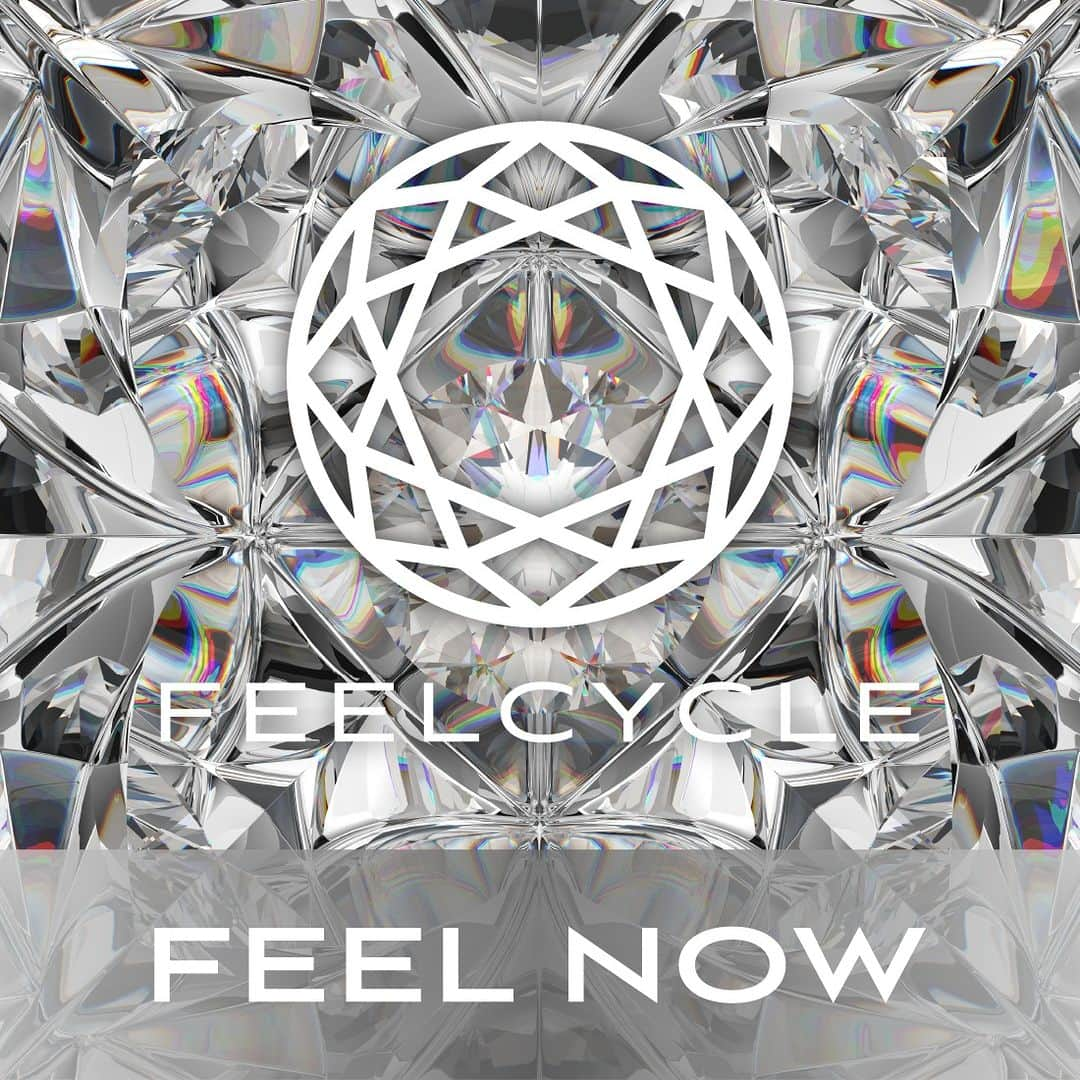 FEELCYCLE (フィールサイクル) のインスタグラム：「⁡⁡ ◆ FEEL Music News◆ ⁡ 「FEEL NOW : SILVER」のプレイリストを Apple Musicで公開中！ ⁡ FEELCYCLEが厳選した最新曲で構成されたNOWシリーズ。 世界的に大ヒットとなったマイリーサイラスの"Flowers"、グラミー賞を多数受賞し、ソングライターの殿堂入りを果たしたアコースティック・ギターを抱えた吟遊詩人、ジェイソン・ムラーズの"I Feel Like Dancing"、オーストラリアのシンガーソングライターのトーンズ・アンド・アイの"I Made It"などを選曲。 ⁡ あなたはFEELCYCLEで音楽とひとつになる。 LET THE MUSIC TAKE YOU AWAY. ⁡ ----------------------- ⁡ ▼ダウンロードはこちら▼ @feelcycle_official のMUSICページ もしくはストーリーのリンクから。 ⁡ Let your life be more brilliant. ⁡ ---------------------- ⁡ #45分で約800kcal消費 #滝汗 #ストレス解消 #ストレス発散 #ダイエット #腹筋 #feelcycle #フィールサイクル #feel #cycle #morebrilliant #itsstyle #notfitness #暗闇フィットネス #バイクエクササイズ #フィットネス #ジム #音楽とひとつになる #洋楽好きと繋がりたい #洋楽 #FEELNOW #最新曲」