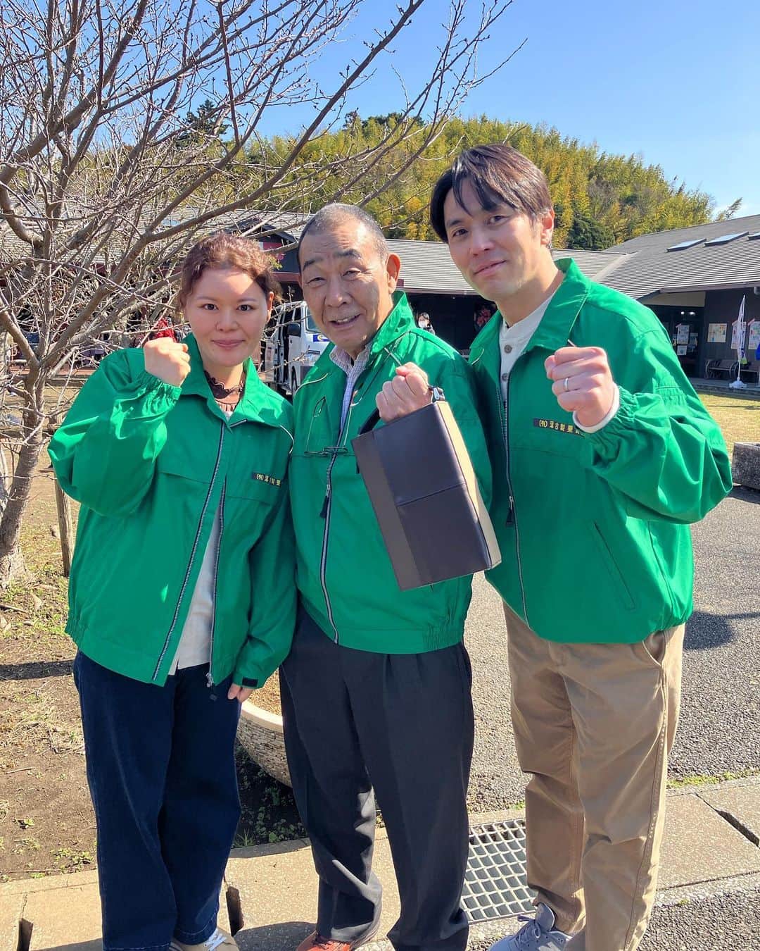 川面千晶さんのインスタグラム写真 - (川面千晶Instagram)「日本テレビ「それってパクリじゃないですか？」第２話に出演してます〜☺️ ・ 4月19日水曜よる10時〜❗️ ・ でんでんさんが父上、袴田吉彦さんが夫😆 ・ 撮影が楽しすぎて、ずっと爆笑していた記憶しかねぇや⚡️ ・ ホンモノの夫、諏訪雅はレギュラーで1話から出てます🤭 ・ 渡辺大知くんにもすんごく久しぶりに会えた🤭 ・ 見逃し配信↓ ・ TVer→ tver.jp/lp/episodes/ep… Hulu→ hulu.jp/watch/100143195 ・ #でんでん #袴田吉彦 #川面千晶 #それパク」4月13日 19時28分 - chankawamo