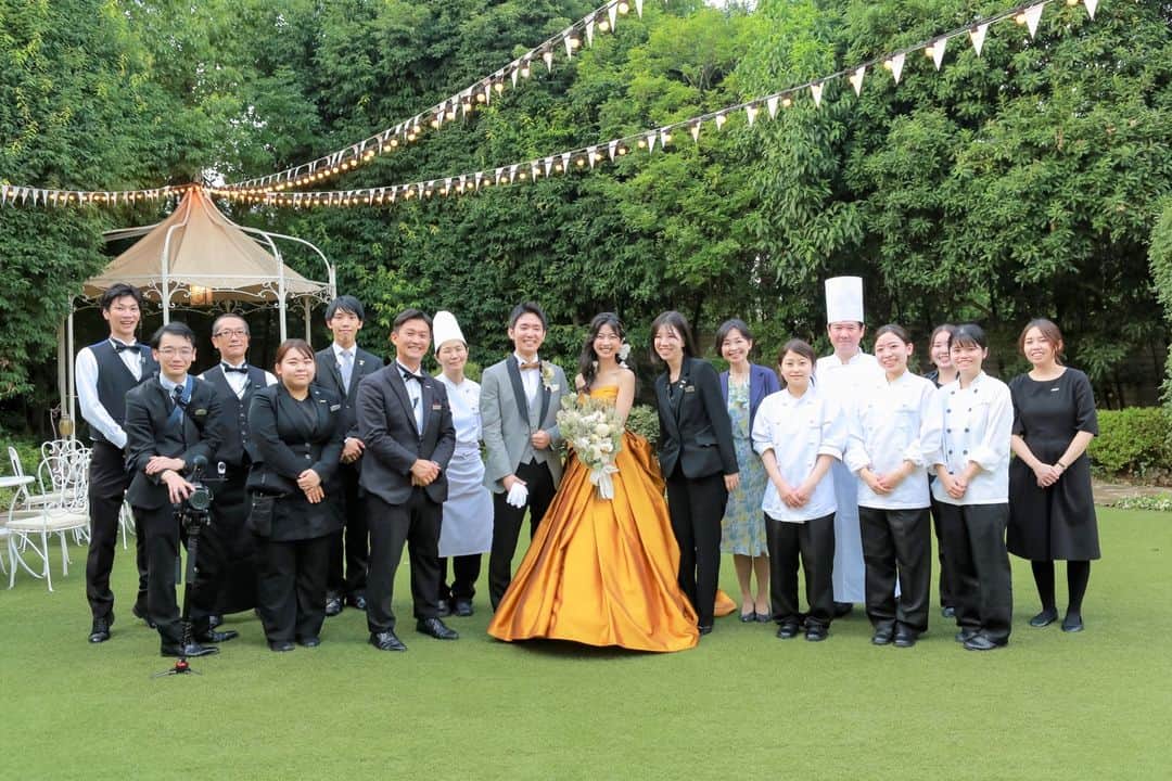 ANNIVERSAIRE アニヴェルセル 公式のグルメインスタ