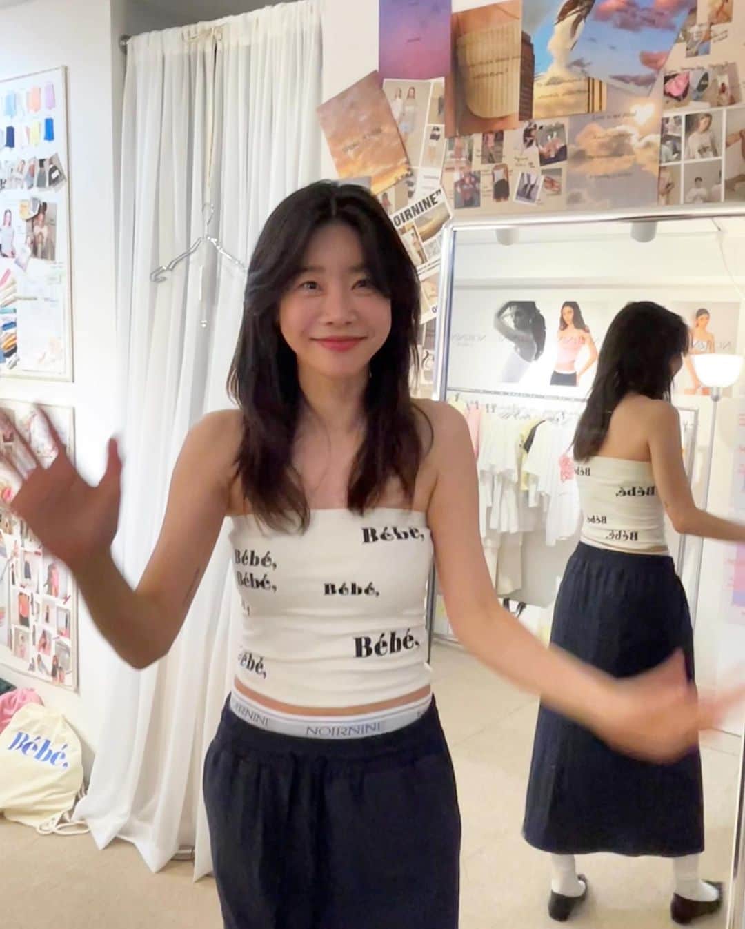 ソジン さんのインスタグラム写真 - (ソジン Instagram)「#noirnine #누아르나인팝업 #누아르나인 💖  귀엽고 힙하고 사랑스럽고 입었을때 너무 편안한 누아르나인,  베베라인 귀여움 덕에 나도 기분 베베스러워짐🧸 노력하고 이뤄내는 우리 호율이 너무 멋지고 🧚🏻‍♀️ 더더 대박나서 부자되세여 사장님💫」4月13日 19時55分 - ssozi_sojin