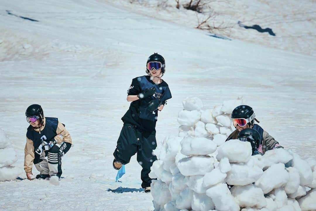 SAKIさんのインスタグラム写真 - (SAKIInstagram)「楽しかった @yukiyama2016 のイベント⛄️ 雪合戦来シもしたい💪(1人は当てたい) ・ 📸 @tontontonko345  ・ ・ ・ #スノボ #スノボー #スノーボード #スノボ女子 #スノボー女子 #スノーボード女子 #Snowboarding #Snowboard #yukiyama #雪合戦」4月13日 20時05分 - iam_saki912