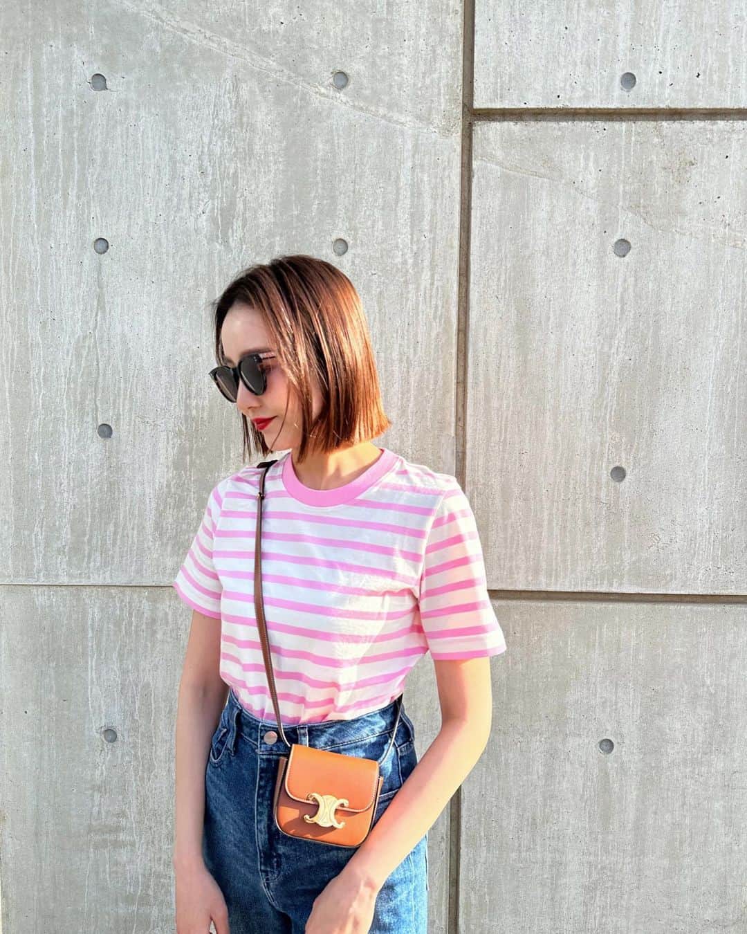 のインスタグラム：「.  @cosstores_jp ✌️💖  #ボーダー愛 🫠」
