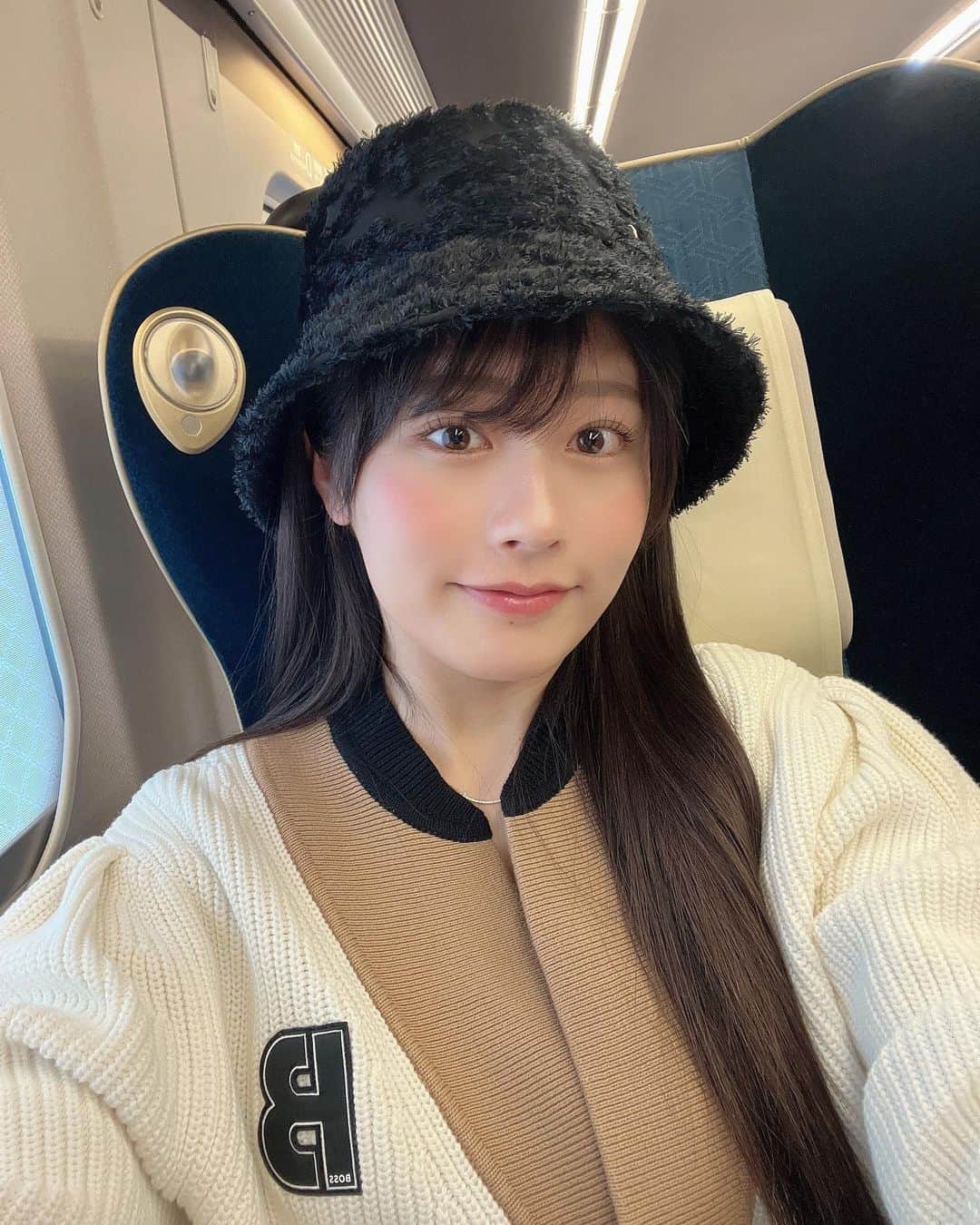 ちとせよしのさんのインスタグラム写真 - (ちとせよしのInstagram)「初金沢🙋🏻‍♀️ 友達に勧められて、案内してもらったよ~☺️♡ 割と駅の周りに観光スポットかたまってて周りやすかった✨ 海鮮美味しすぎてつい奮発しすぎちゃいました(ﾉ≧ڡ≦)笑  #金沢 #金沢旅行 #金沢グルメ #boss #ca4la #バケハ」4月13日 20時34分 - chitose_yoshino