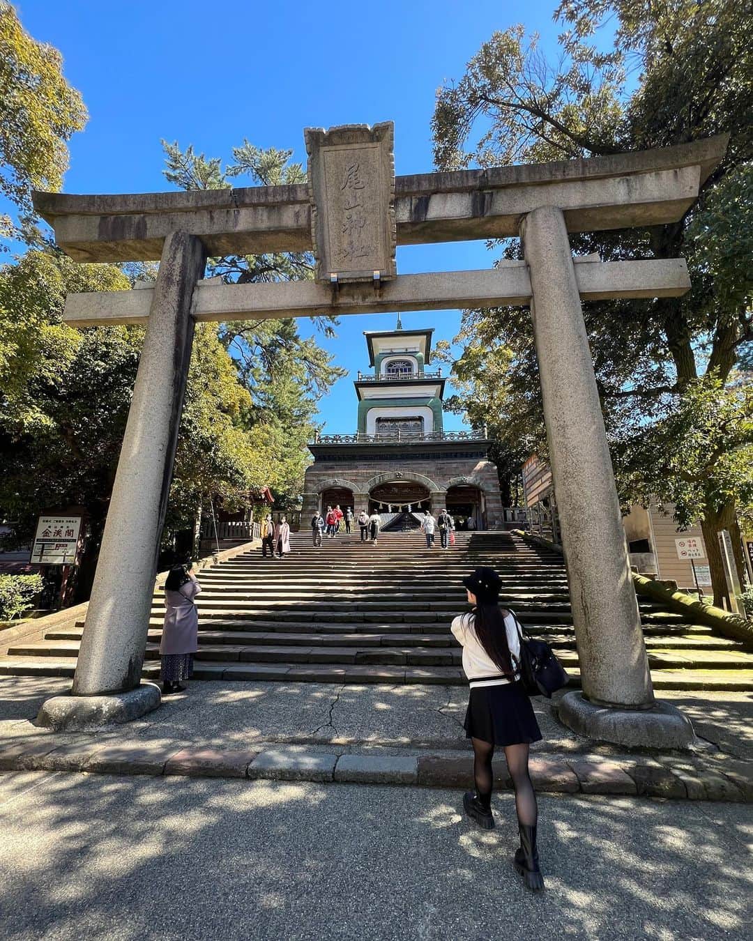 ちとせよしのさんのインスタグラム写真 - (ちとせよしのInstagram)「初金沢🙋🏻‍♀️ 友達に勧められて、案内してもらったよ~☺️♡ 割と駅の周りに観光スポットかたまってて周りやすかった✨ 海鮮美味しすぎてつい奮発しすぎちゃいました(ﾉ≧ڡ≦)笑  #金沢 #金沢旅行 #金沢グルメ #boss #ca4la #バケハ」4月13日 20時34分 - chitose_yoshino