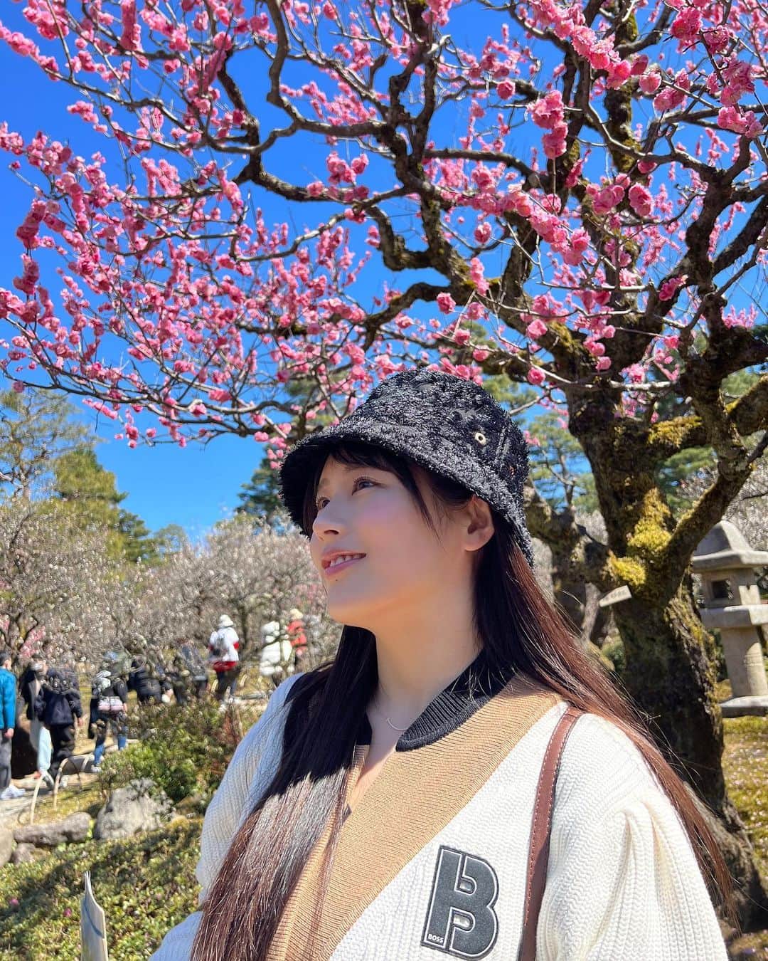 ちとせよしのさんのインスタグラム写真 - (ちとせよしのInstagram)「初金沢🙋🏻‍♀️ 友達に勧められて、案内してもらったよ~☺️♡ 割と駅の周りに観光スポットかたまってて周りやすかった✨ 海鮮美味しすぎてつい奮発しすぎちゃいました(ﾉ≧ڡ≦)笑  #金沢 #金沢旅行 #金沢グルメ #boss #ca4la #バケハ」4月13日 20時34分 - chitose_yoshino