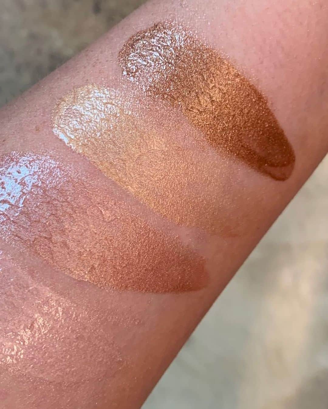 ボビー・ブラウンさんのインスタグラム写真 - (ボビー・ブラウンInstagram)「How it started…….@jonesroadbeauty Love the process. Trust the process. Throw it up against the wall. Be there to catch it. Sleep. Repeat. #entrepreneur」4月13日 20時43分 - justbobbidotcom