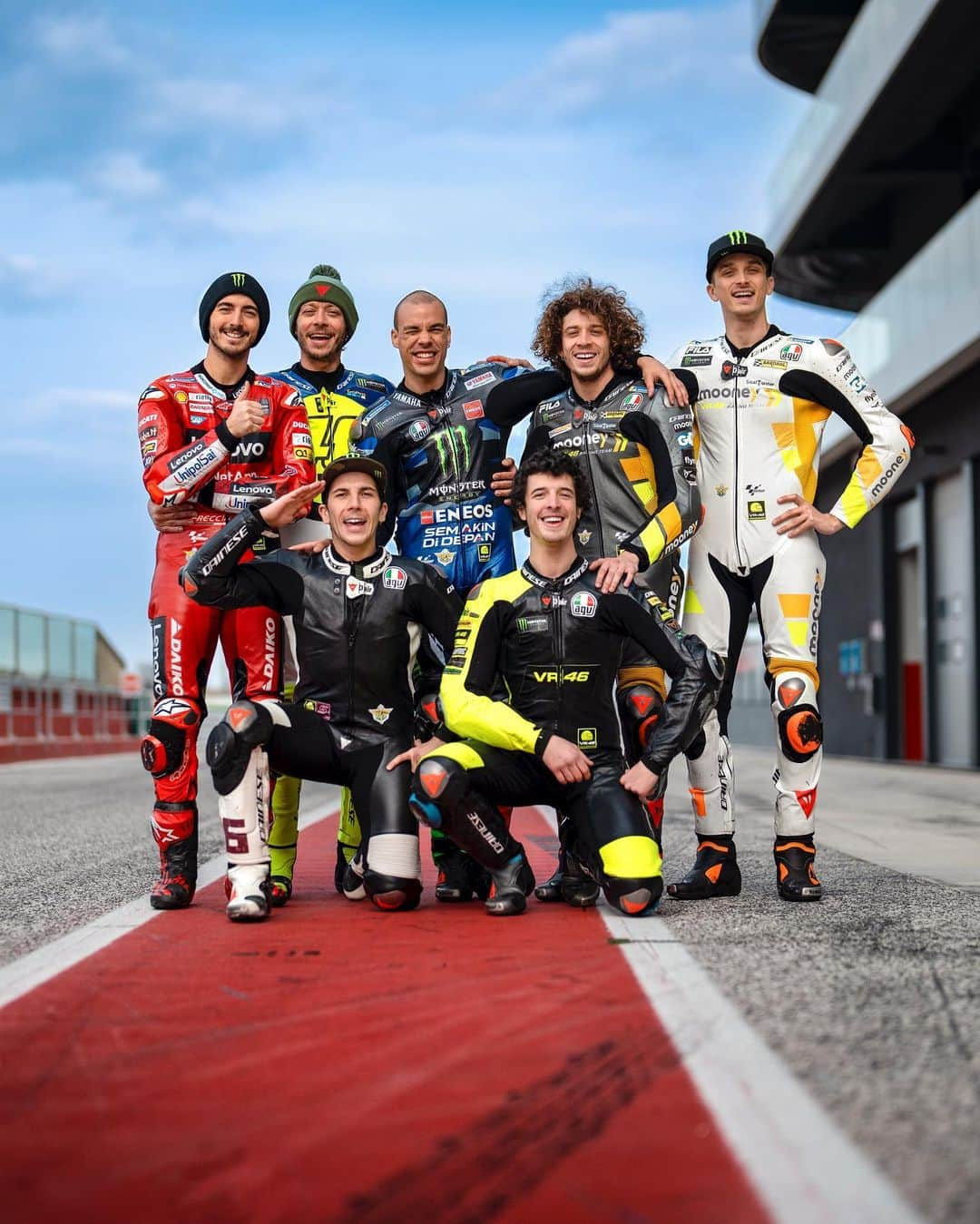 バレンティーノ・ロッシのインスタグラム：「THE ACADEMY   #VR46RidersAcademy  #VR46」