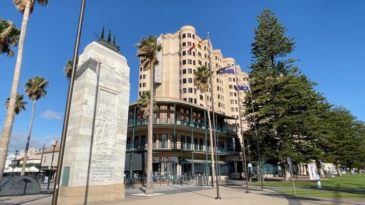 のインスタグラム：「早速海岸へ...気持ち良い気候だった👍 #Australia #Adelaide  #Glenelg #prowrestler #njpwTAMASHII」