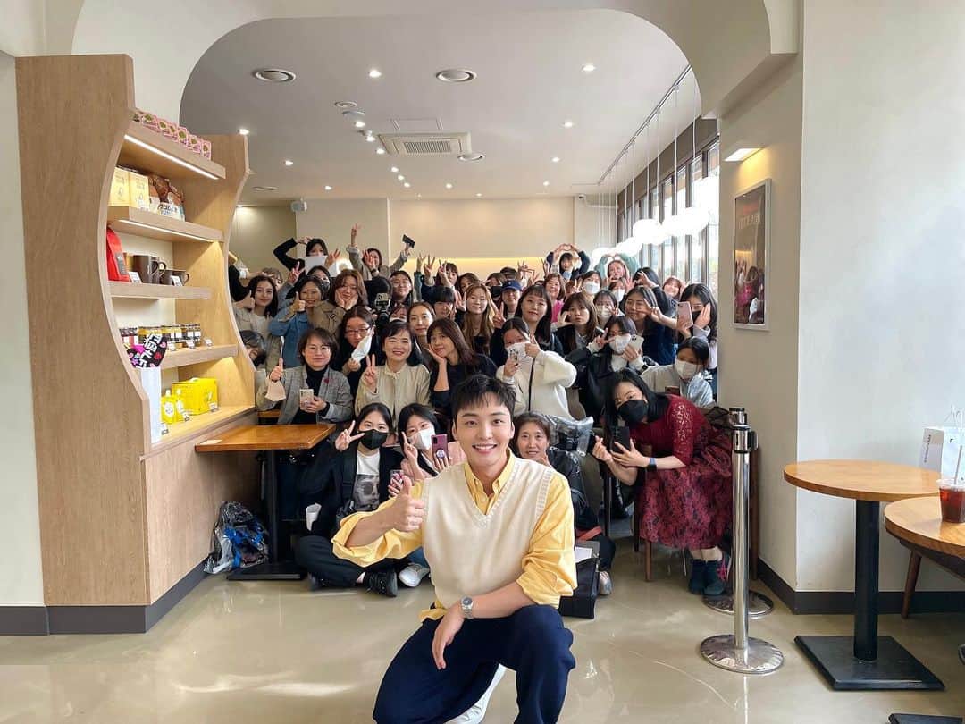 キム・ミンジェのインスタグラム：「저 시간을 마음속 깊이 간직하고싶게 아름다운 순간으로 만들어 주셔서 감사합니다  오늘 정말 행복했습니다 🫶」