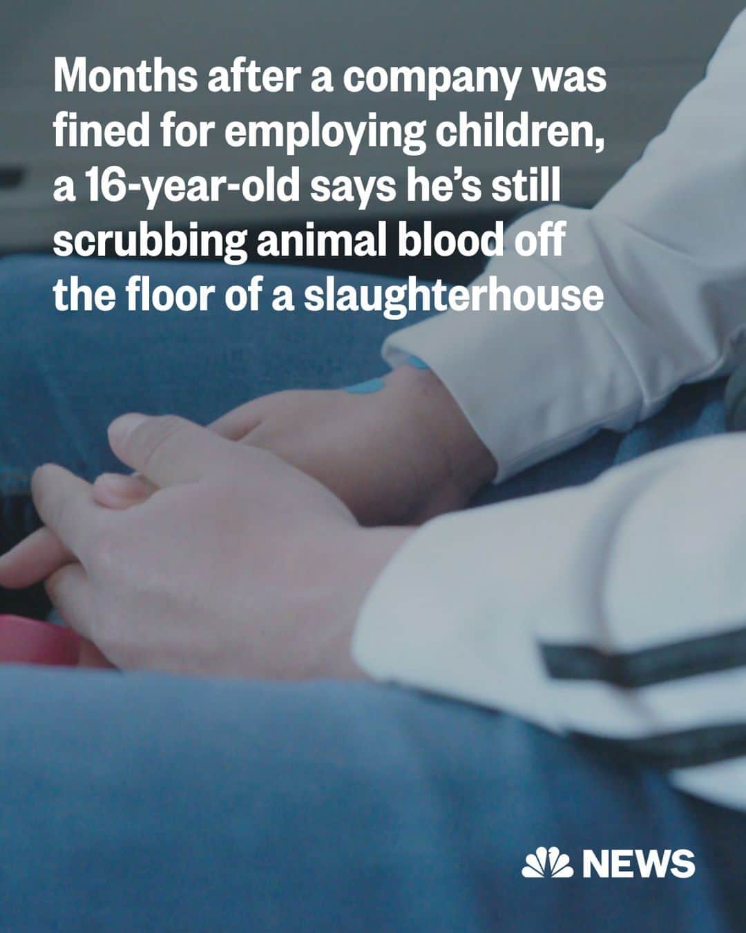 NBC Newsさんのインスタグラム写真 - (NBC NewsInstagram)「After the Labor Dept. found over 100 migrant children cleaning slaughterhouses, their employer paid a fine and agreed to stop employing children.  But a 16-year-old tells @NBCNews he’s still cleaning one of the slaughterhouses up to seven nights a week.  The teen, who @NBCNews is caling Pedro, says he is responsible for hauling animal parts in a cart and then scrubbing blood off the floor with harsh chemicals.  @NBCNews first reported that DHS was investigating a potential human trafficking scheme that has profited off of children working for multiple companies tied to the meatpacking industry.  Full story at the link in bio.」4月13日 22時04分 - nbcnews