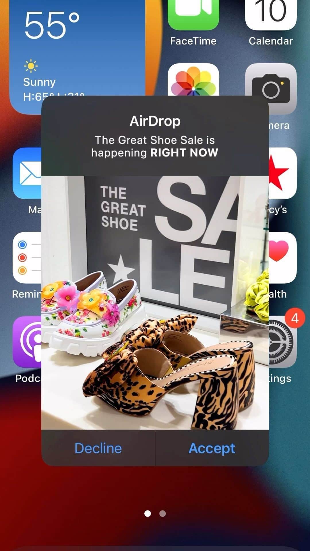 Macy'sのインスタグラム：「During our Great Shoe Sale you can score 30% off one pair or 40% off two or more when you shop with the code “GREAT.” Exclusions apply, ends 4/16.」