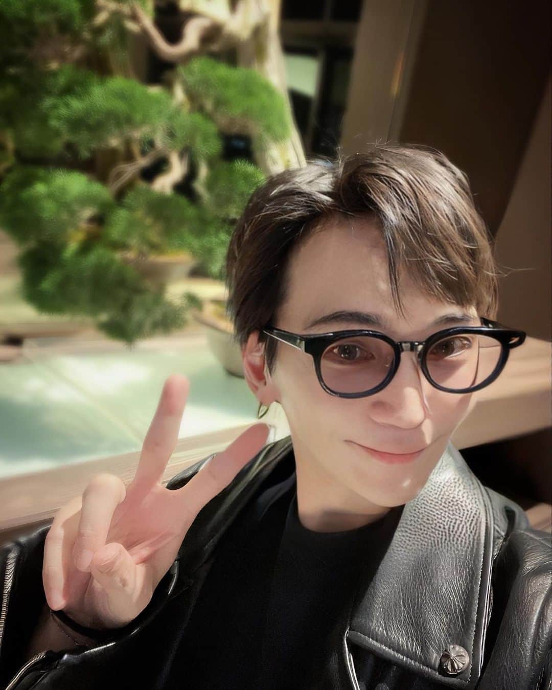 丘山晴己さんのインスタグラム写真 - (丘山晴己Instagram)「はるちゃん髪切りましたーん❤️✨✨✨ 久しぶりにちょースッキリ❤️❤️✨ふぉおおおおおおおおおおおおおおお‼️ @reihi1018 いつも素敵にしてくださりありがとございます」4月13日 22時15分 - haruki_kiyama