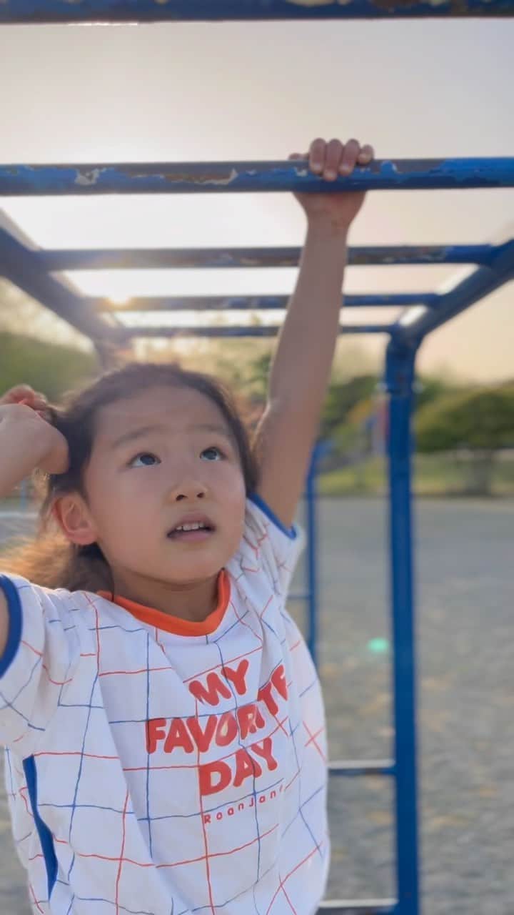 都倉賢のインスタグラム：「今日も楽しかったね😍 毎日何事にも全力で取り組む娘の姿から沢山の刺激をもらってます！ （※とりあえずこの音源使ってみたかった）」