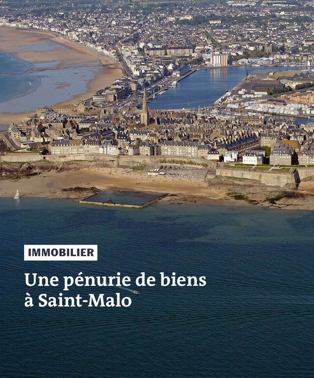 ルモンドのインスタグラム：「Contrairement à certaines localités de métropole, la baisse des prix se fait attendre à Saint-Malo (Ille-et-Vilaine). Certes, les acheteurs posent un peu plus de questions, selon les agences immobilières sur place, mais la demande est toujours aussi forte et les biens à vendre rares.  La cité malouine avec ses remparts et ses onze plages attire toujours. « Saint-Malo a du succès depuis plusieurs années, notamment depuis l’arrivée du TGV, mais la crise sanitaire a accéléré le processus. Nous sommes dans un marché de pénurie de biens à vendre », témoigne Christophe Martin, directeur de Sotheby’s International Realty pour la côte d’Emeraude. Conséquence, les prix sont en hausse : + 13,2 % entre le 31 décembre 2021 et le 31 décembre 2022, selon les notaires bretons.  L’augmentation du prix des maisons a été plus raisonnable en 2022 (+ 2,4 %), mais elles sont rares à la vente et dépassent le million d’euros si elles sont proches du rivage. Avec une vue mer, leur coût peut atteindre plusieurs millions. « Les chiffres donnent parfois le vertige. Je peux citer le cas de cette belle malouinière typique [les anciennes maisons de plaisance des armateurs] avec une vue sur la Rance qui s’est récemment vendue à 18 millions d’euros », rapporte Me Pierre-Luc Vogel, notaire à Saint-Malo. - Vous avez lu 30% de cet article. - Photo : Bretagne, Ile-et-Villaine, Saint-Malo ville historique et portuaire, (vue aérienne) Gérard Labriet / Photononstop - Retrouvez notre article en suivant le lien linkinbio sur notre profil.⁣⁣ -  #immobilier #saintmalo #propriete #location #crisedelimmobilier」