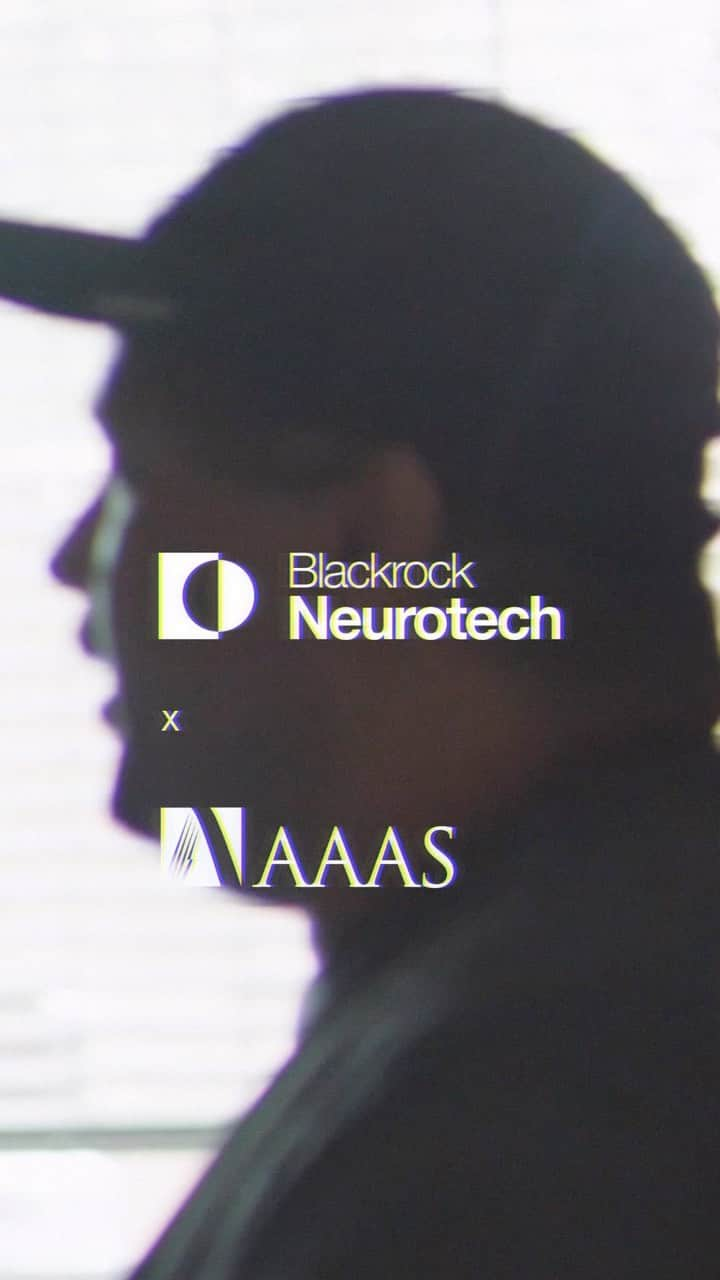 タリン・サザンのインスタグラム：「James Johnson is an extraordinary artist, by all accounts of the word. James is one of a small group of individuals with paralysis equipped with a brain-computer interface (BCI). He uses his Blackrock-built BCI and thought-to-cursor technology to create amazing digital pieces in photoshop, through the power of his thoughts alone.  We’re proud to feature his work, and the work of Nathan Copeland and Jan Scheurmann, at The BCI Exhibit at the American Association for the Advancement of Science in Washington D.C.  This free exhibition explores the captivating history of neurotechnology and provides insights into the current state and future progress of brain implants.  The exhibit is running from April 14 to November 15, 2023. To plan your visit, head over to www.aaas.org.」