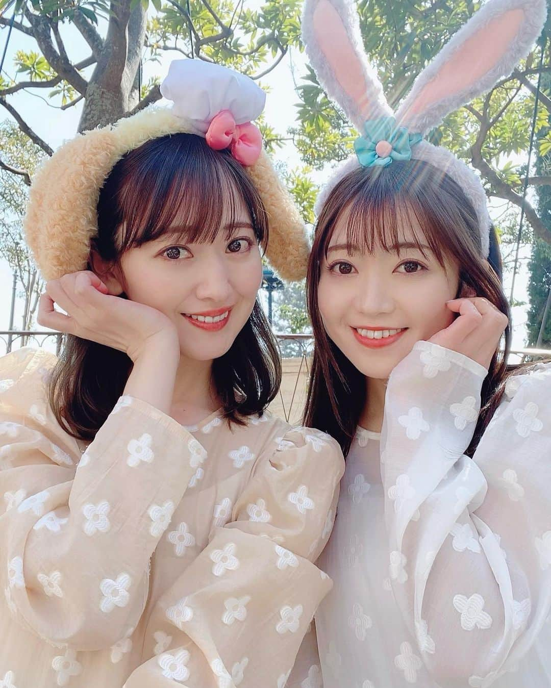 浜田コウさんのインスタグラム写真 - (浜田コウInstagram)「りさちゃんと🐰🐶💕 りさちゃんとディズニー行くん5回目くらいかな？たくさん一緒に行けて嬉しい〜仲良し🥰  #ディズニーシー#disneysea#ダッフィーフレンズ#ステラルー#クッキーアン#お揃いコーデ#honeymihoney」4月13日 23時19分 - kou0929