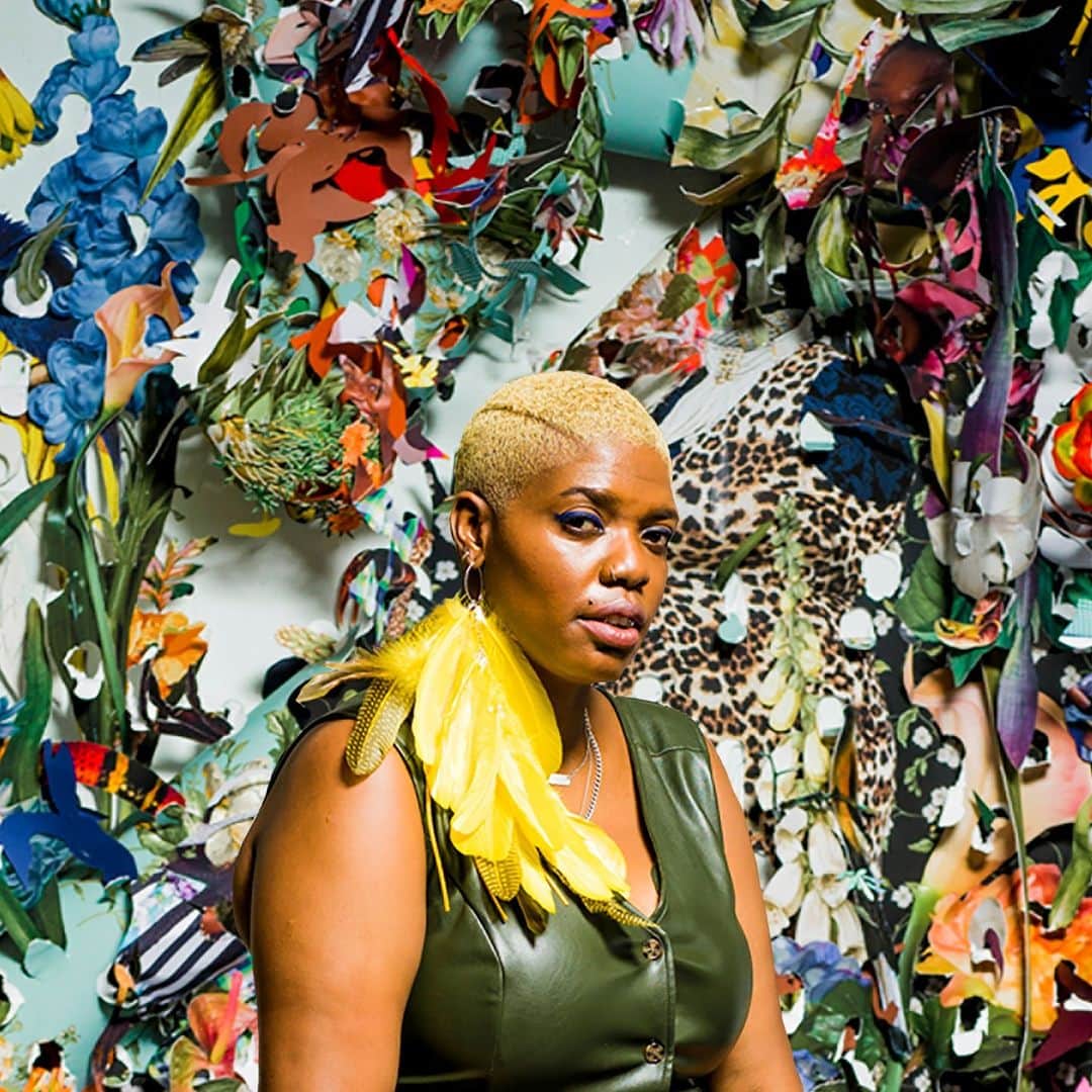 ニューヨーク植物園のインスタグラム：「Up next at NYBG, celebrated contemporary artist Ebony G. Patterson brings her signature style to the Enid A. Haupt Conservatory, and NYBG’s landscape and galleries, in a major site-specific exhibition featuring breathtaking and provocative displays of art and nature.  Inspired by her immersion in our collections, Patterson comes to NYBG this summer with a provocative spectacle of installations throughout the Garden that is not to be missed! Visit the link in our bio to learn more about this exhibition starting May 27.  #EbonyGPatterson #EbonyGPattersonNYBG #plantlove」