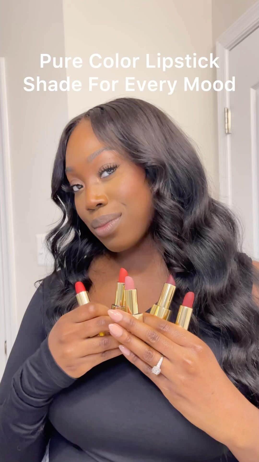 エスティローダーのインスタグラム：「Make your move – effortlessly match your lipstick to your every mood with #PureColor Lipstick 😍 Let us know your favorite shade in the comments below! #LeaveYourMark  #EsteePartner @denise.osei」