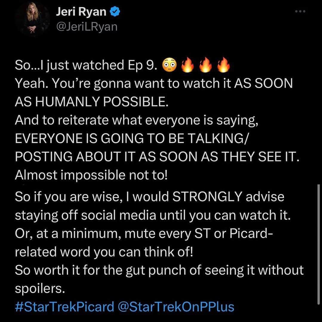ジェリー・ライアンのインスタグラム：「I posted this on Twitter yesterday but totally forgot to post it here. 😬  This episode is…big. #startrekpicard」