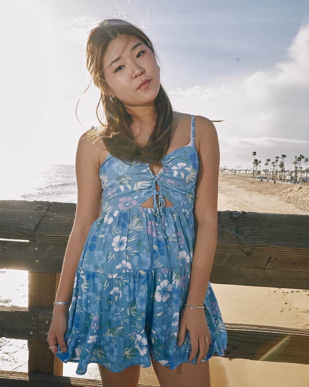 エアロポステールのインスタグラム：「Babe, you’re flourishing 🌺 #WearAero」