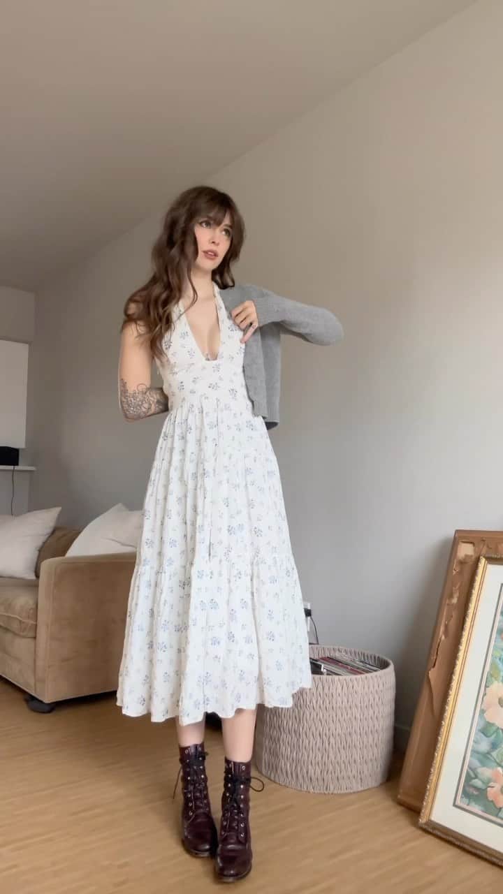 Acacia Brinleyのインスタグラム：「Easter outfit of ze day! 🤎 she is rizzin / Song is Possum Kingdom by Toadies」