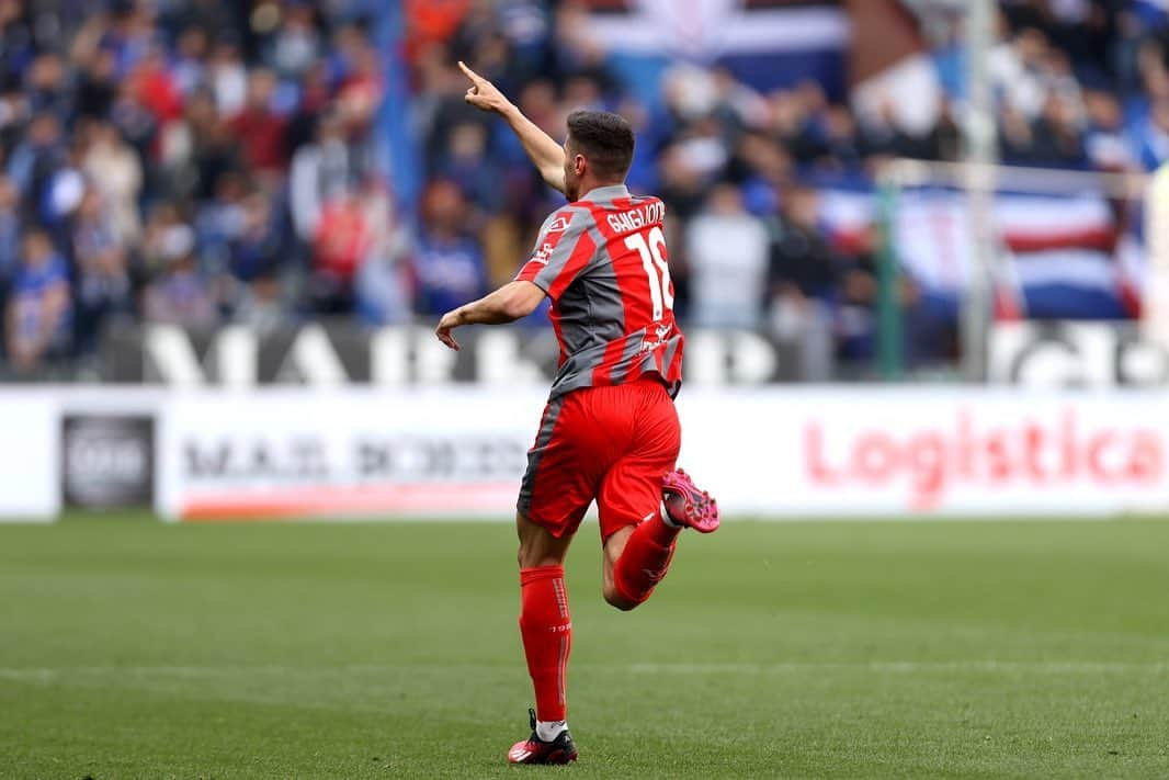 パオロ・ギリオーネさんのインスタグラム写真 - (パオロ・ギリオーネInstagram)「⚽️🔘🔴」4月9日 20時00分 - paologhiglio