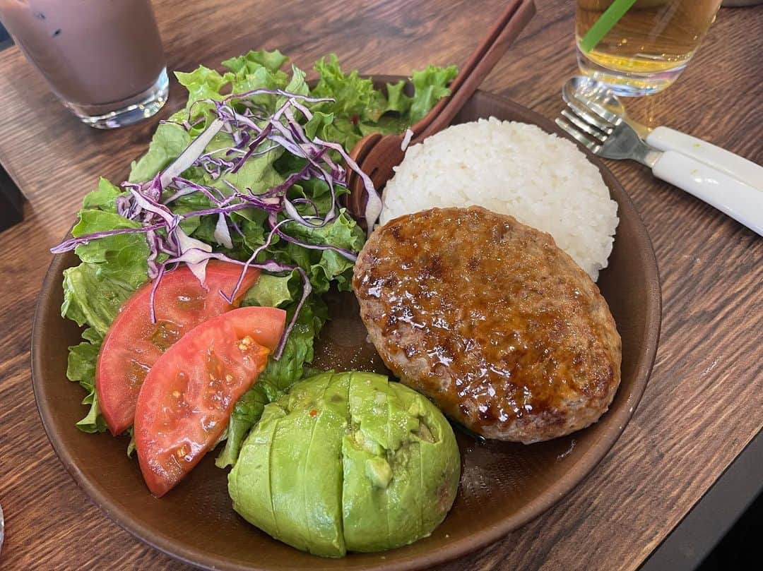 恒松あゆみのインスタグラム：「なんだか久しぶりの、日曜日らしい日曜日でした。   #日曜日」
