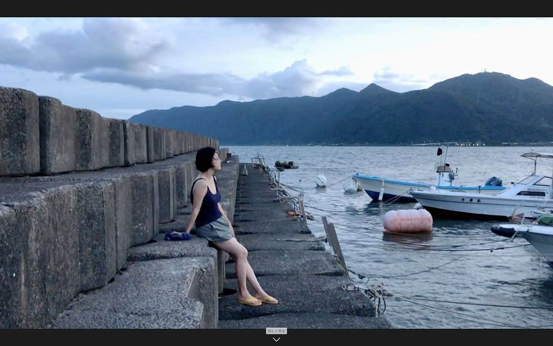 小川夏果のインスタグラム：「I would recommend Kagoshima for shooting a movie and drama in Japan. I can coordinate it for you if you like🎬💫  映画のワンシーンみたいよね。映画のロケハン。鹿児島には素敵な場所がたくさんあります。 #鹿児島 #映画 #海 #船 #海辺 #デート風 #撮影 #景色 #美しい景色 #美しい風景  #shoot #shooting #filmmaker #japanscenery #location #research #japantrip #japanlife #japanese #japanlover #日本」