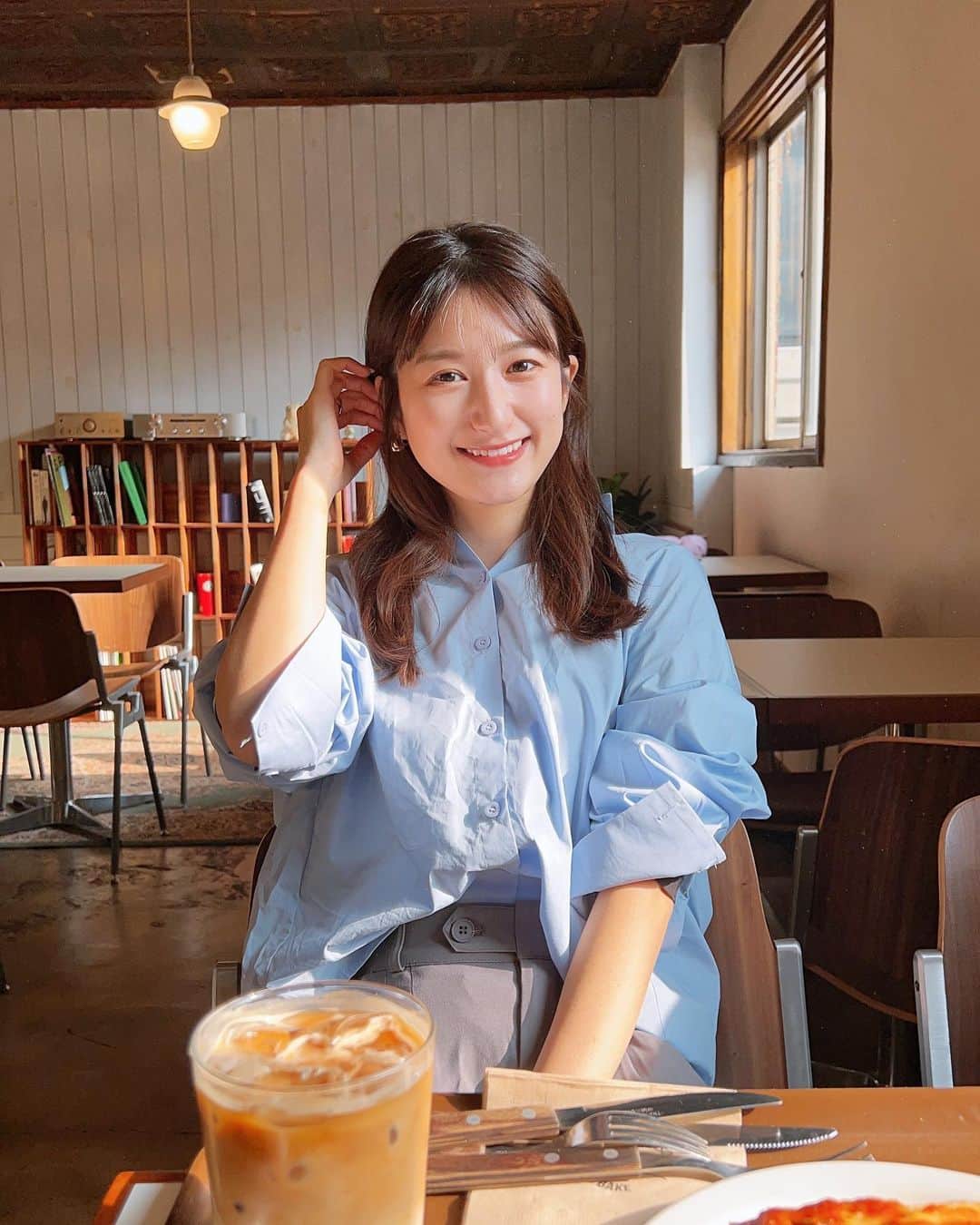 のインスタグラム：「🇰🇷💗 . 韓国旅行からもう1ヶ月経つ🫣 楽しかったな♡🥹  朝カフェで行ったカフェも美味しかった♡ @seasoncoffeeandbakeshop  #seasoncoffeeandbake  . . . . . #韓国 #韓国旅行 #韓国カフェ #韓国ファッション #韓国グルメ #韓国コーデ #高速ターミナル #明洞 #시즌커피앤베이크」