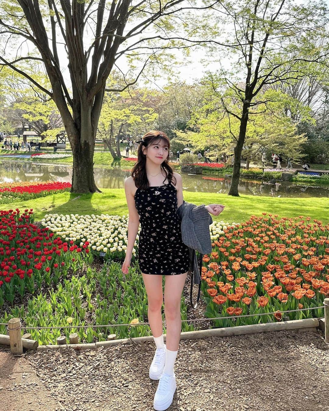 natsumiさんのインスタグラム写真 - (natsumiInstagram)「🌷🌼♡♩ ㅤㅤㅤㅤㅤㅤㅤㅤㅤㅤㅤㅤㅤ 昭和記念公園のちゅーりっぷ ほんとうに綺麗だった…☺︎ まだ、咲いてるみたいだから 見に行ってみてね 癒されまくりだよ🥺 ˎˊ˗ ㅤㅤㅤㅤㅤㅤㅤㅤㅤㅤㅤㅤㅤ ㅤㅤㅤㅤㅤㅤㅤㅤㅤㅤㅤㅤㅤ 盛れたから写真大量放出〜〜👊🏻笑 ㅤㅤㅤㅤㅤㅤㅤㅤㅤㅤㅤㅤㅤ ㅤㅤㅤㅤㅤㅤㅤㅤㅤㅤㅤㅤㅤ ㅤㅤㅤㅤㅤㅤㅤㅤㅤㅤㅤㅤㅤ #昭和記念公園 #チューリップ #チューリップ畑 #epine #花柄ワンピース #韓国ファッション #お散歩」4月9日 20時33分 - iskw_ntm