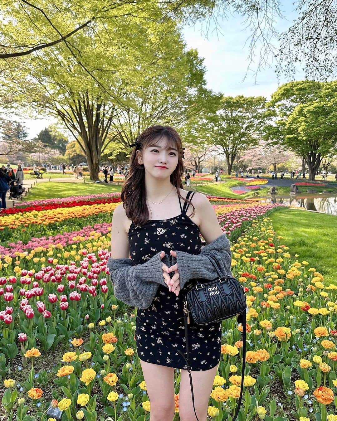 natsumiさんのインスタグラム写真 - (natsumiInstagram)「🌷🌼♡♩ ㅤㅤㅤㅤㅤㅤㅤㅤㅤㅤㅤㅤㅤ 昭和記念公園のちゅーりっぷ ほんとうに綺麗だった…☺︎ まだ、咲いてるみたいだから 見に行ってみてね 癒されまくりだよ🥺 ˎˊ˗ ㅤㅤㅤㅤㅤㅤㅤㅤㅤㅤㅤㅤㅤ ㅤㅤㅤㅤㅤㅤㅤㅤㅤㅤㅤㅤㅤ 盛れたから写真大量放出〜〜👊🏻笑 ㅤㅤㅤㅤㅤㅤㅤㅤㅤㅤㅤㅤㅤ ㅤㅤㅤㅤㅤㅤㅤㅤㅤㅤㅤㅤㅤ ㅤㅤㅤㅤㅤㅤㅤㅤㅤㅤㅤㅤㅤ #昭和記念公園 #チューリップ #チューリップ畑 #epine #花柄ワンピース #韓国ファッション #お散歩」4月9日 20時33分 - iskw_ntm