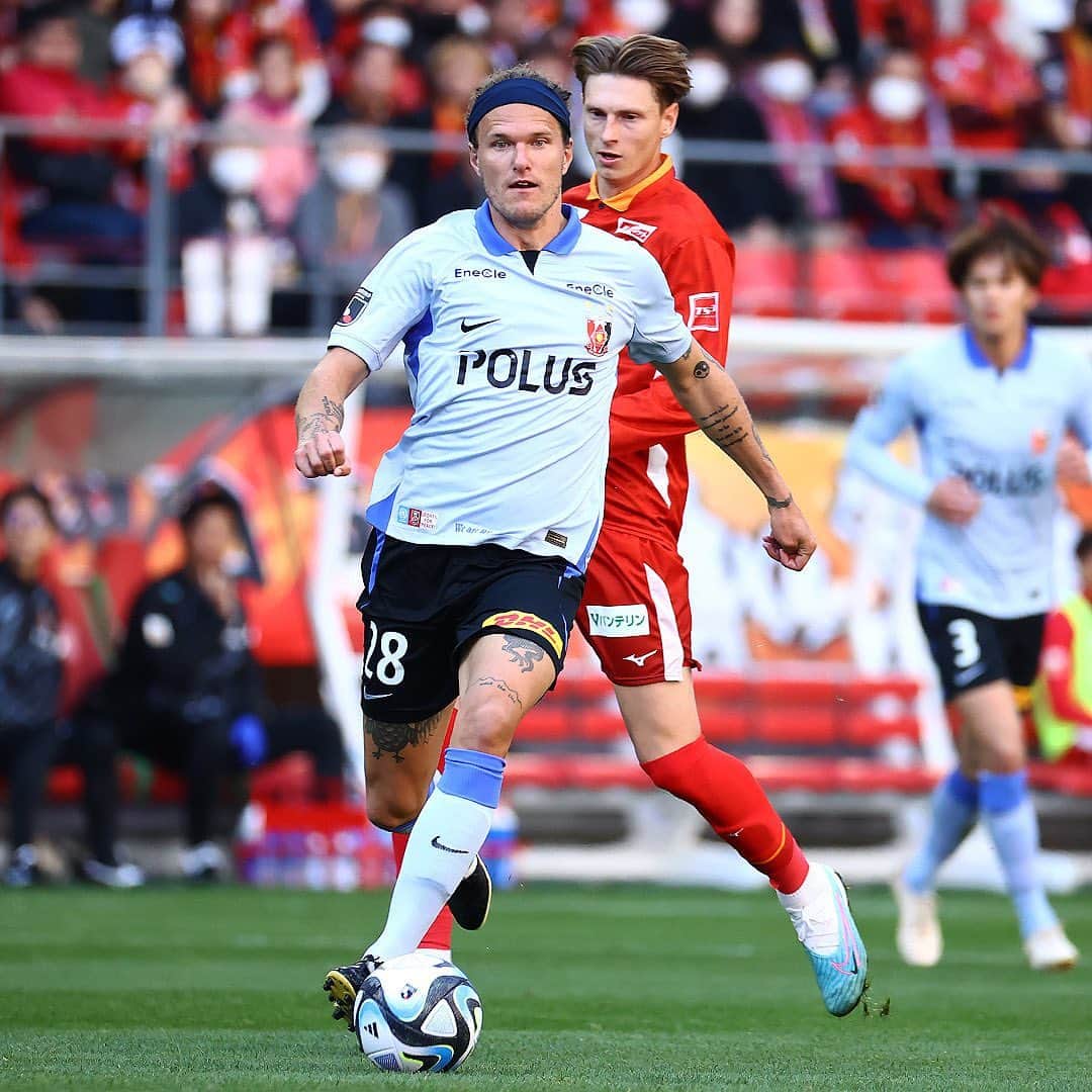 のインスタグラム：「4.9 明治安田生命J1リーグ 第7節 名古屋グランパス戦  次戦 ♦️新・埼スタ開幕戦♦️ 明治安田生命J1リーグ 第8節 4.15(土) vs 北海道コンサドーレ札幌 埼玉スタジアム・15時キックオフ  𝑵𝑬𝑿𝑻 𝑴𝑨𝑻𝑪𝑯 Meiji Yasuda J1 League 8th sec 4.15(Sat) vs Hokkaido Consadole Sapporo Saitama Stadium 2002 15:00KO  #アレクサンダーショルツ #岩尾憲 #明本考浩 #興梠慎三 #関根貴大 #小泉佳穂 #西川周作 #マリウスホイブラーテン #安居海渡 #urawareds #浦和レッズ #WeareREDS #Jリーグ #サッカー」