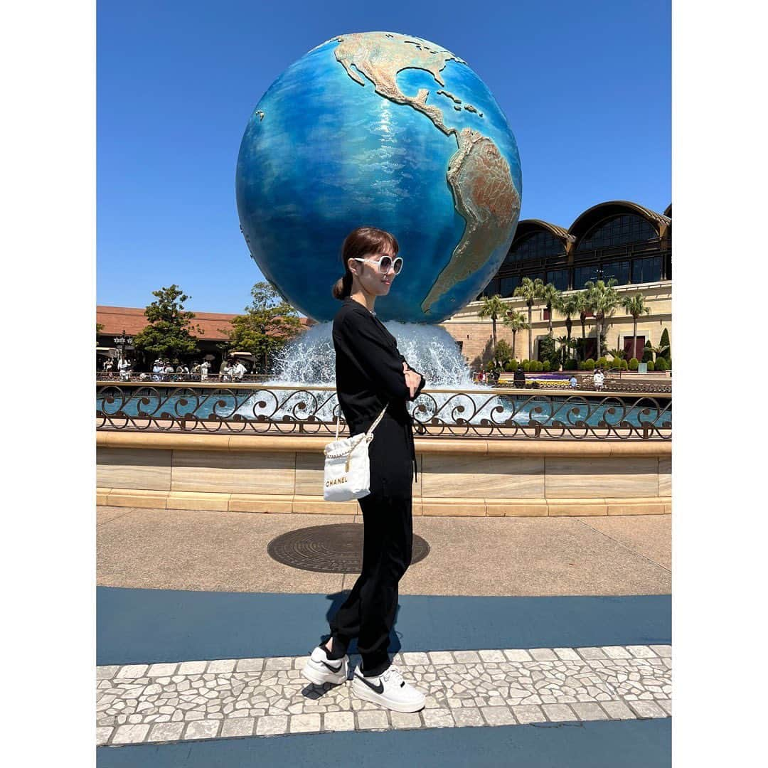 武村八重子のインスタグラム：「🐭🌎🤍 . . #チュロスおいしかった #disneysea  #久しぶりの休日」