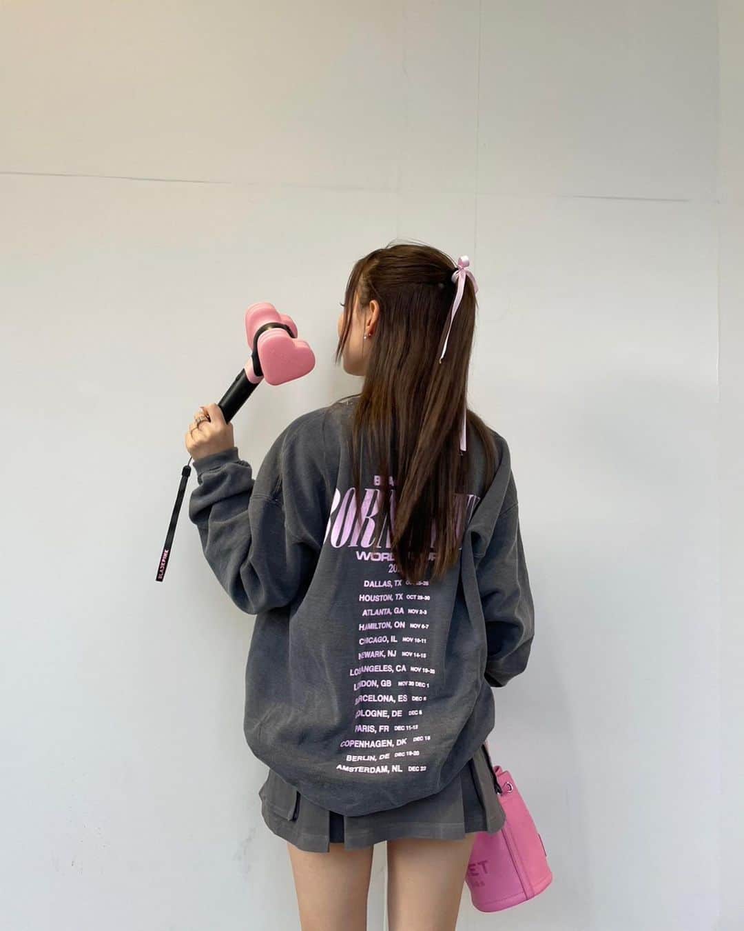 青山舞莉のインスタグラム：「#blackpink 🖤💖」