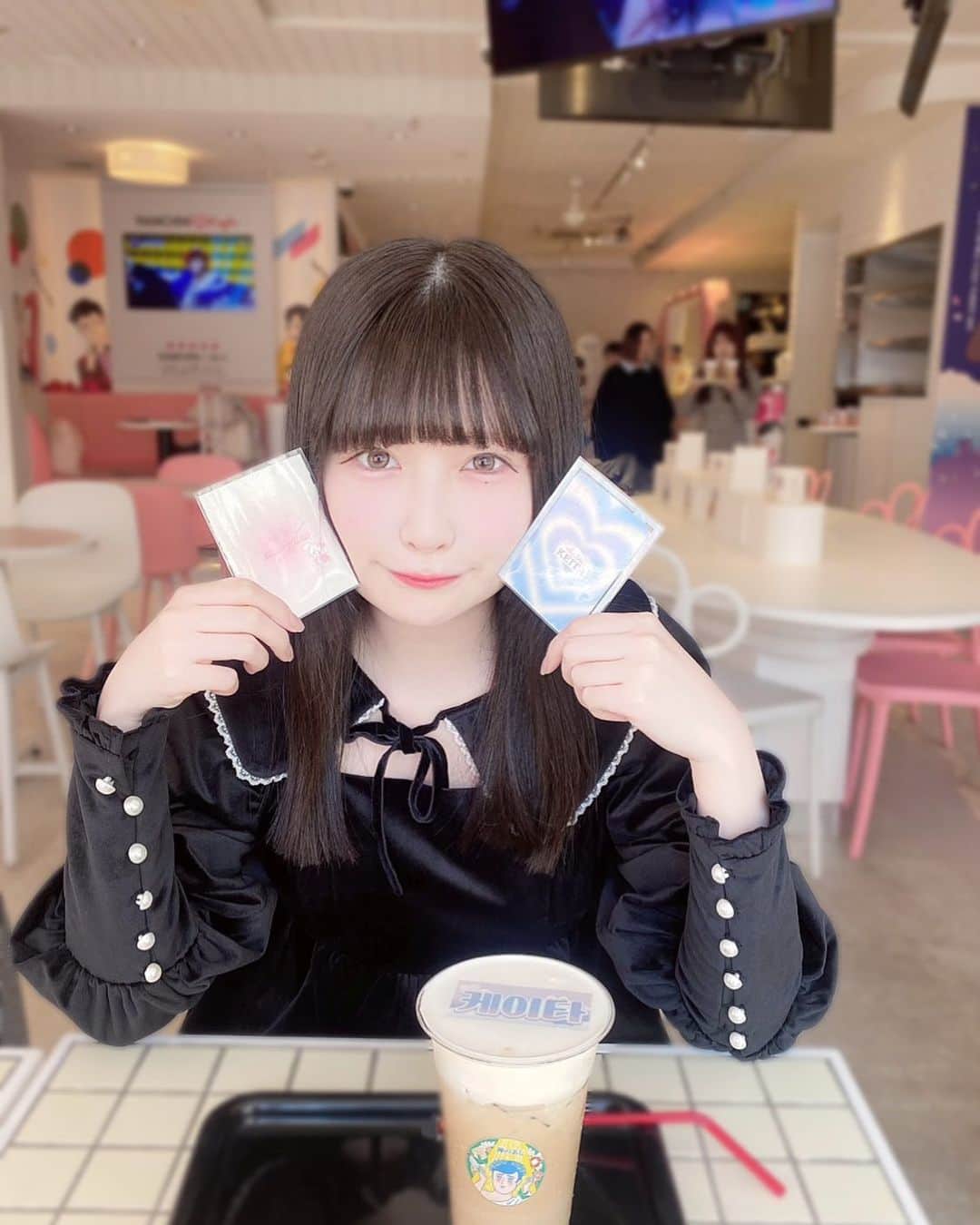 宮内凛さんのインスタグラム写真 - (宮内凛Instagram)「. . オタ活🙈🖤」4月9日 21時06分 - miyauchi_rin