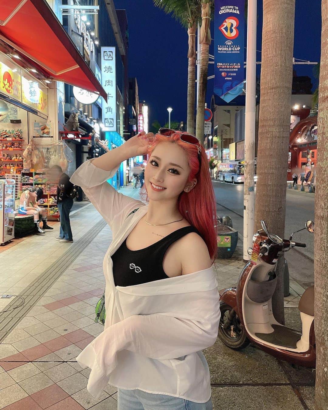 のインスタグラム：「🌺🌴💖」