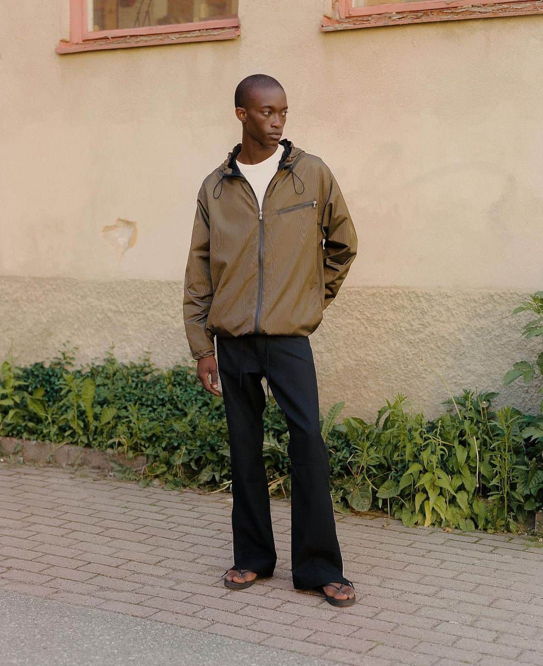 ホープのインスタグラム：「Explore Pack Jacket   Crafted from a water-repellent wavy textured moiré.  #ss23 #hopestockholm」