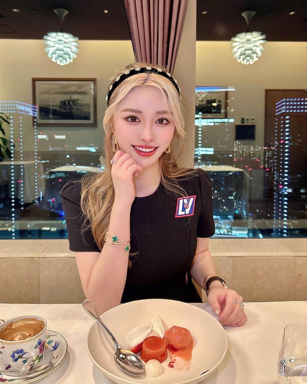 藤咲めいのグルメインスタ