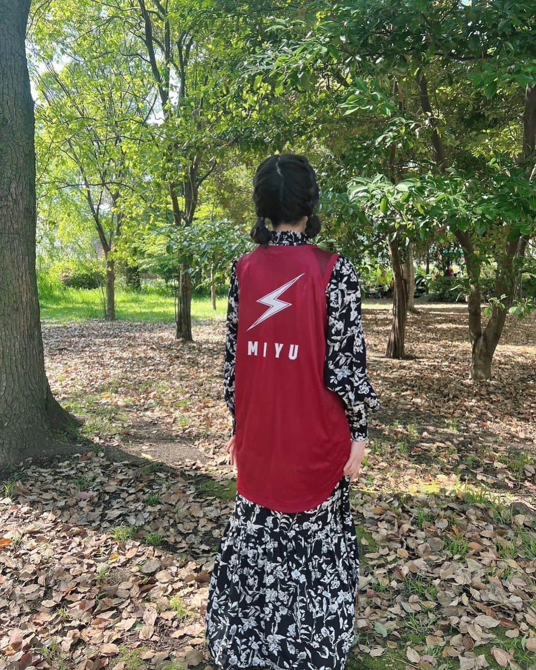 村島未悠のインスタグラム：「川崎ブレイブサンダース⚡️ #横浜ビーコルセアーズ  戦🏀 ありがとうございました🔥 とどろきアリーナも声出し応援が解禁され、会場の熱気に感動しながら川崎の勝利を見れて嬉しい2日間でした！！ #川崎ブレイブサンダース 優勝目指して、私も頑張ります🎤 引き続き、よろしくお願いします☺️🏀」