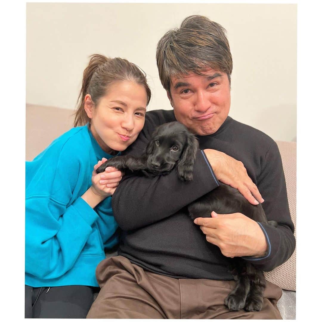 永島優美さんのインスタグラム写真 - (永島優美Instagram)「* メルシーとの遊び方が独特な父。 59歳のお誕生日、おめでとう🎉」4月9日 22時15分 - yuumi_nagashima