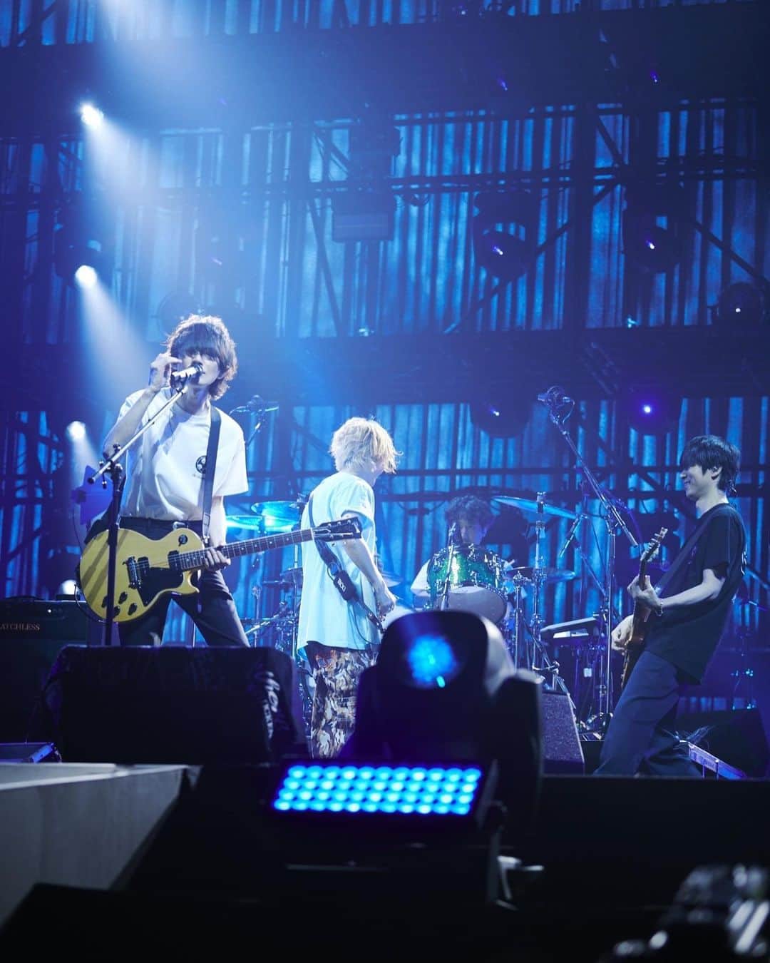 BUMP OF CHICKENのインスタグラム：「2023/4/9 BUMP OF CHICKEN TOUR 2023 be there @ MIYAGI SEKISUIHEIM SUPER ARENA(GRANDE•21)  Photo by @yoshiharuota  #bethere」