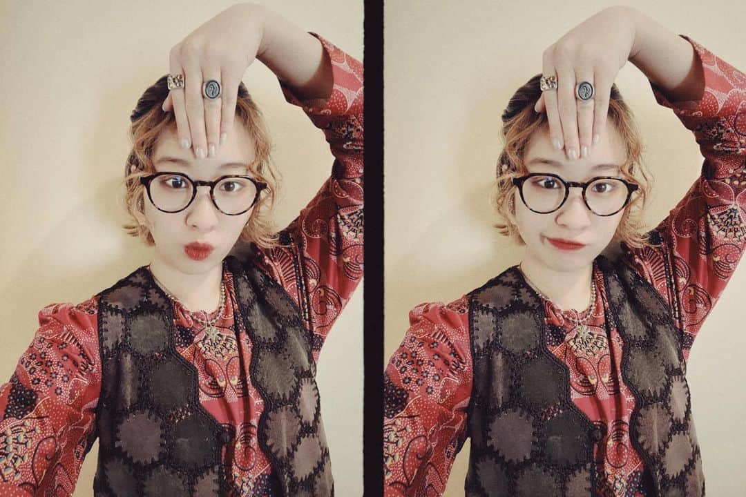 関根うさぎのインスタグラム：「🌹🌹🌹」