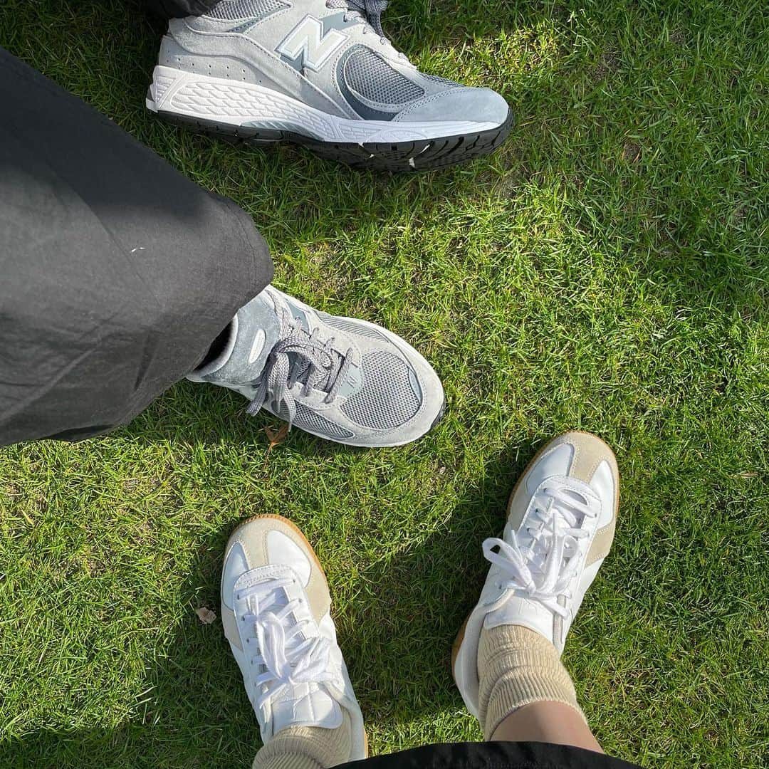 池田愛梨のインスタグラム：「👣👟🌞」