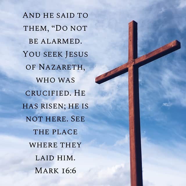 キャンディス・キャメロン・ブレのインスタグラム：「Jesus came and told his disciples, “I have been given all authority in heaven and on earth. Therefore, go and make disciples of all the nations, baptizing them in the name of the Father, and the Son and the Holy Sprirt. Teach these new disciples to obey all the commands I have given you. And be sure of this: I am with you always, even to the end of the age.” Matthew 28:18-20. ✝️ Jesus is Lord! 🙌🏼 He is risen indeed!!!」