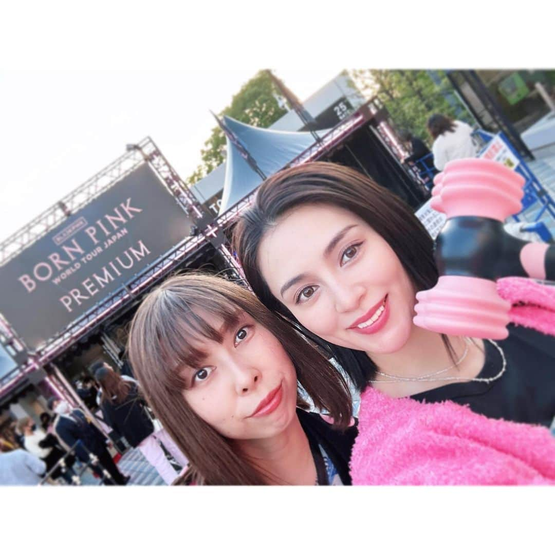 渡辺知夏子さんのインスタグラム写真 - (渡辺知夏子Instagram)「楽しかった〜💖🖤💖🖤  #blackpink  #bornpink  #blackpinkinyourarea  #blackpinkworldtour」4月9日 23時38分 - chikako_724